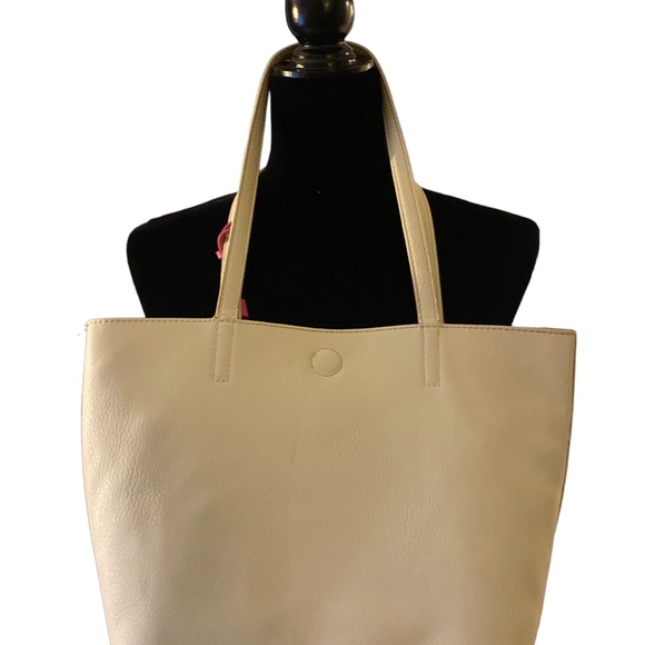 CARLOS SANTANA SHOULDER BAG Like New 💗💚💛 - Picture 2 of 4